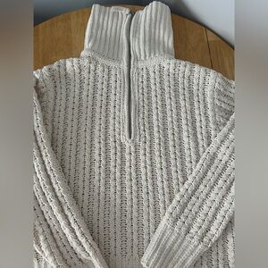 Aerie Cream quarter zip size S